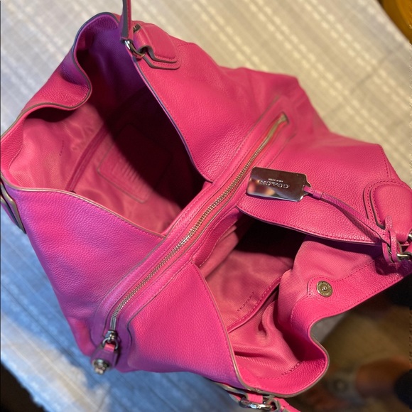 Coach Genuine Soft Leather Shoulder Tote Bag - Picture 3 of 12